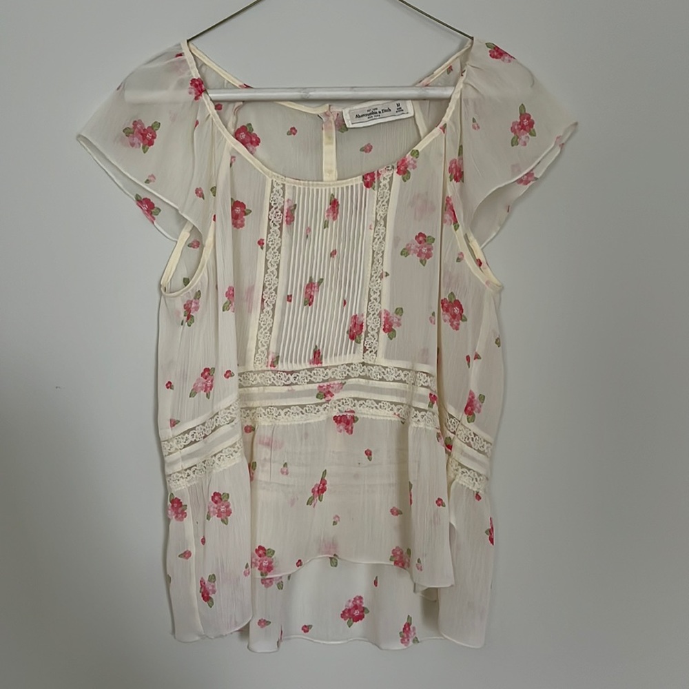 Abercrombie & Fitch Floral Top